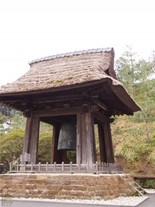 建長寺の梵鐘は国宝指定。